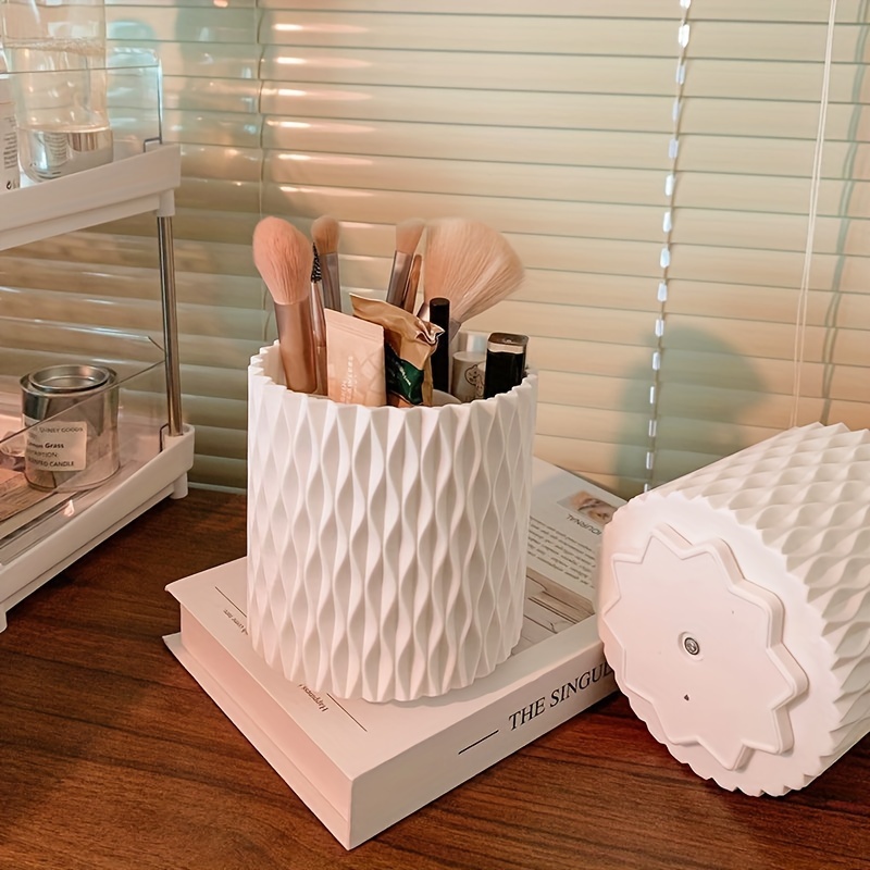 Caja de almacenamiento de cosm - Blush Brush Kabuki reseña y precio