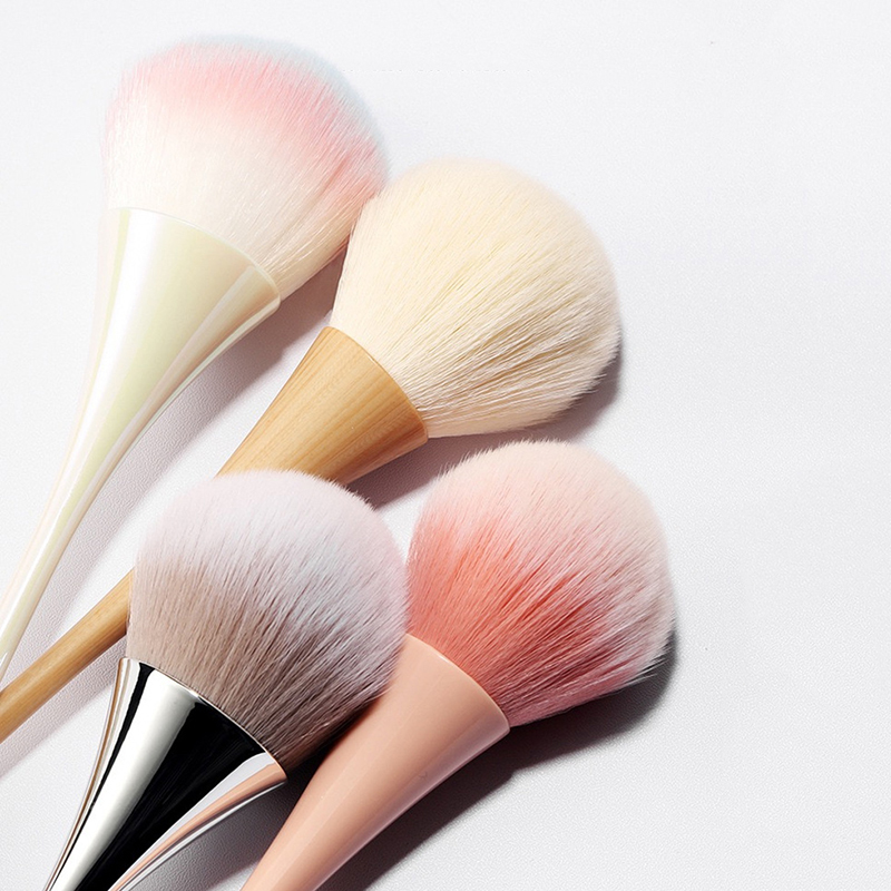 Cepillo de limpieza de polvo p - Blush Brush Kabuki reseña y precio